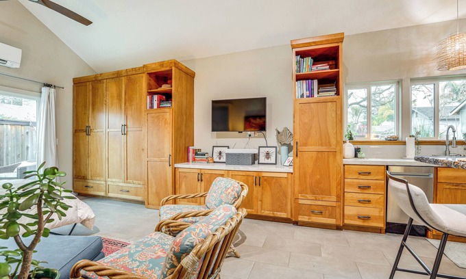 West Sacramento Apartamento | 2 Mi to Golden 1 Center: Quiet Studio w/ Patio