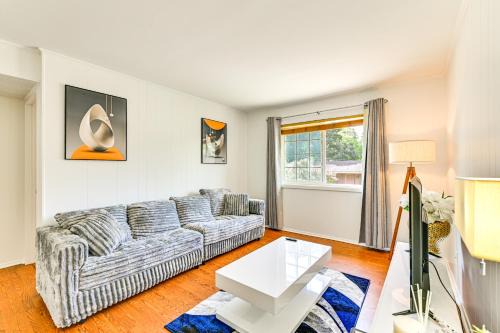 Nacogdoches Apartamento | 2 Mi to Historic Dtwn Nacogdoches Cozy Apartment!