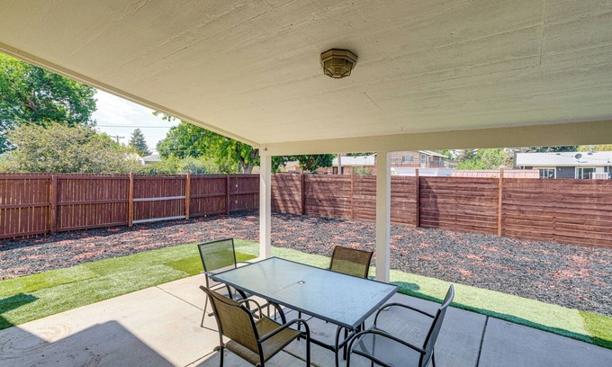 Chambers Heights Casa | 2 Mi to Hospitals: Home w/ Private Yard in Aurora