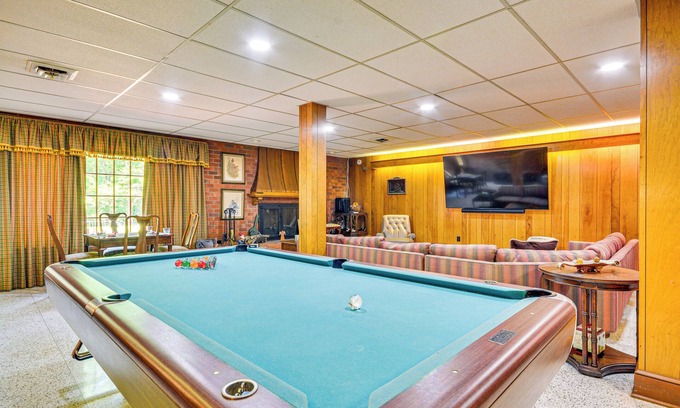 Thomasville Casa | 2 Mi to Main St Thomasville: Family Home w/Games