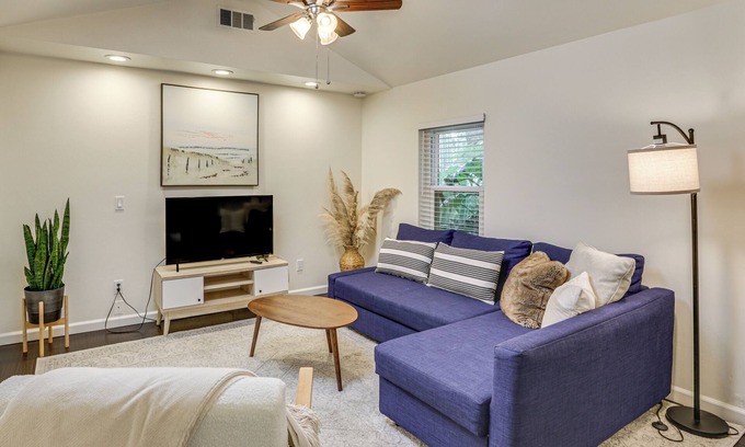 Imperial Beach Casa | 2 Mi to Ocean: Pet-Friendly Imperial Beach Retreat