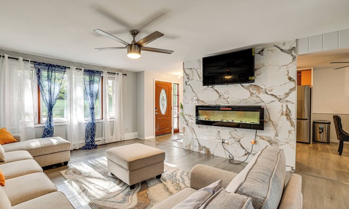 Waterbury Casa | 2 Mi to Town: Home w/Patio & Yard in Waterbury!