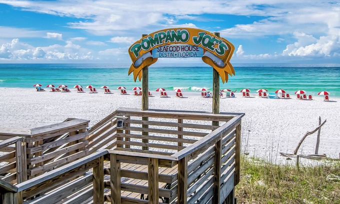 Miramar Beach Casa | .2 Miles From Beach, Bright and Modern Townhome, 3bd, 3bth