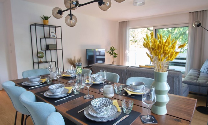 Bad Aibling Apartamento | 2 min to Thermal Bath / 5 min to St Georg clinic I 120sqm with balcony