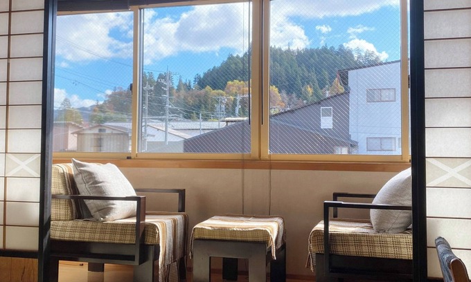 Old Town Casa | 2 min walk to Old Town cozy house wterrace / Takayama Gifu