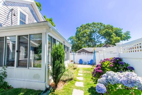 Harwich Port Casa | 2 Min Walk to the Ocean Central A C