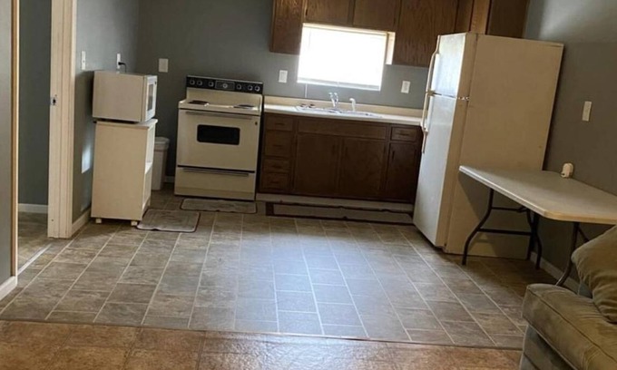 Darfork Apartamento | 2 minute drive to ARH Hospital and UK 2 minute walk to Perry County Park