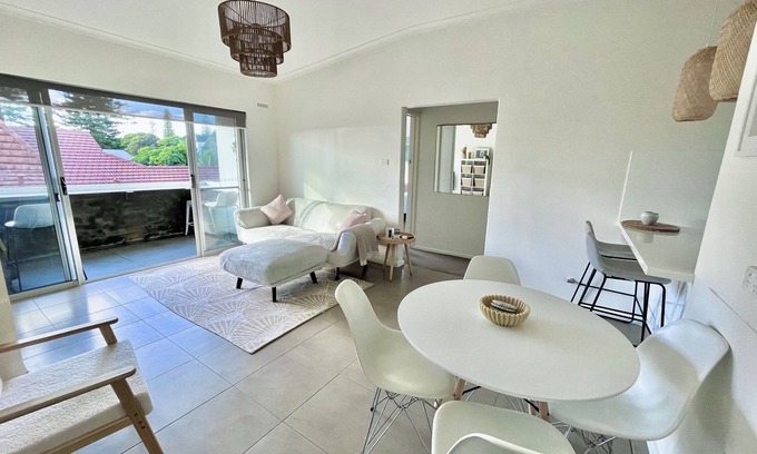 Cottesloe Apartamento | 2 minute walk from the Waters Edge