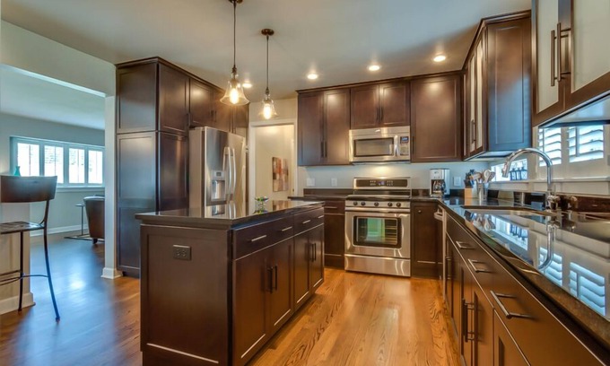 Harters Heights Casa | 2 minutos a pie de ND Campus y Eddy St. ¡Los comunes!