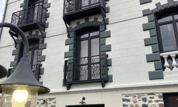 Chatel-Guyon Apartamento | 2-person air-conditioned 1-bedroom apartment near Aïga Resort Puy de Mercoeur 202