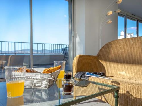 Saint-Raphael Apartamento | 2 Pièces avec Balcon et Terrasse - Plage à 50m - Clim, WiFi, Parking - FR-1-466A-17