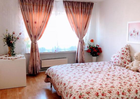 Rhein-Erft-Kreis District Casa | 2 Privatzimmer , Dusche /WC nahe Köln