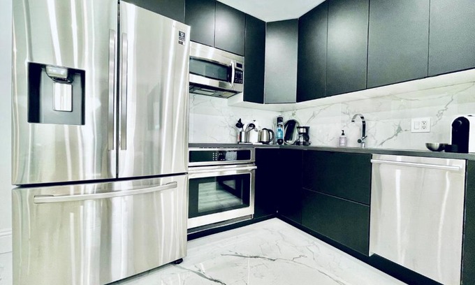 Florida Central Atlantic Coast Casa | 2 room DisneyResortVillas by AmericanVacationLiving