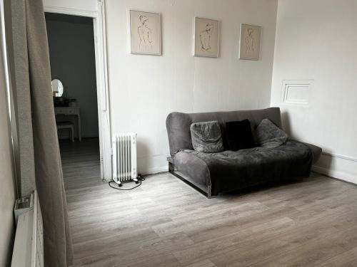 Bordesley Apartamento | 2 room newly furnished flat in Birmingham city centre, free parking !