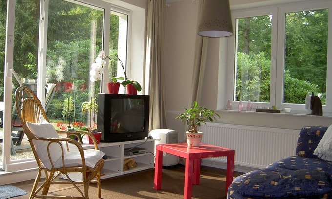 Kakenstorf Apartamento | 2 habitaciones / cocina / baño entre HH / LG