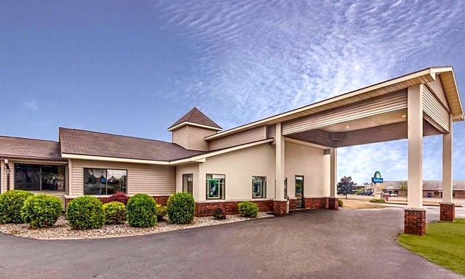 Alpena Hotel | Hotel de 2 estrellas ∙ Days Inn by Wyndham Alpena