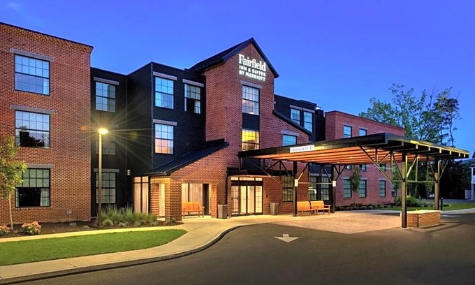 Williamstown Hotel | Hotel de 3 estrellas ∙ Fairfield Inn & Suites by Marriott Williamstown
