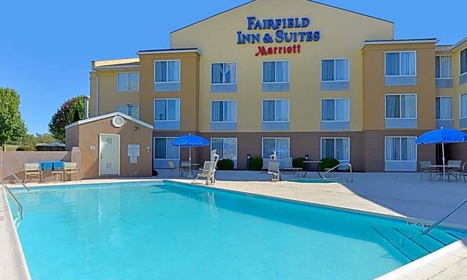 Georgetown Hotel | Hotel de 2 estrellas ∙ Fairfield Inn & Suites by Marriott Lexington Georgetown/College Inn