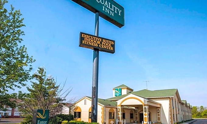 Franklin Hotel | Hotel de 2 estrellas ∙ Quality Inn Franklin I-65