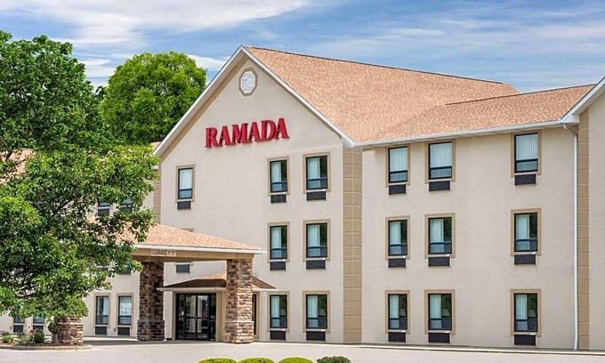 Strasburg Hotel | Hotel de 2 estrellas ∙ Ramada by Wyndham Strasburg Dover