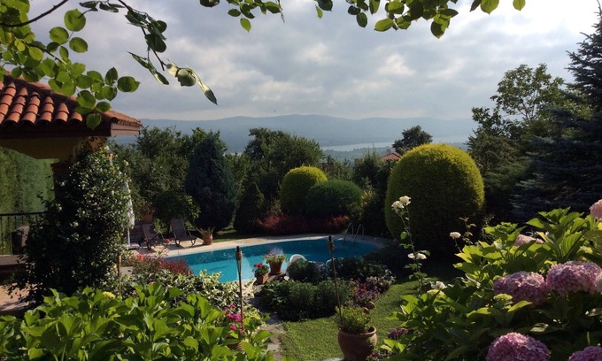 Masukiye Villa | Villa de 2 plantas con piscina en el jardín