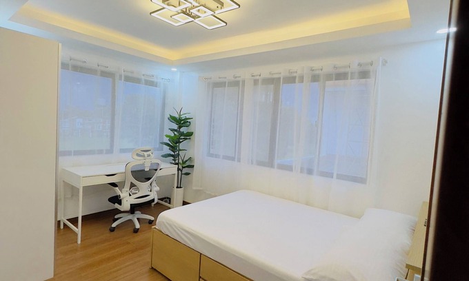 Buck Estate Casa | 2-Storey w/ Roofdeck White and Minimalist House in Alfonso Cavite