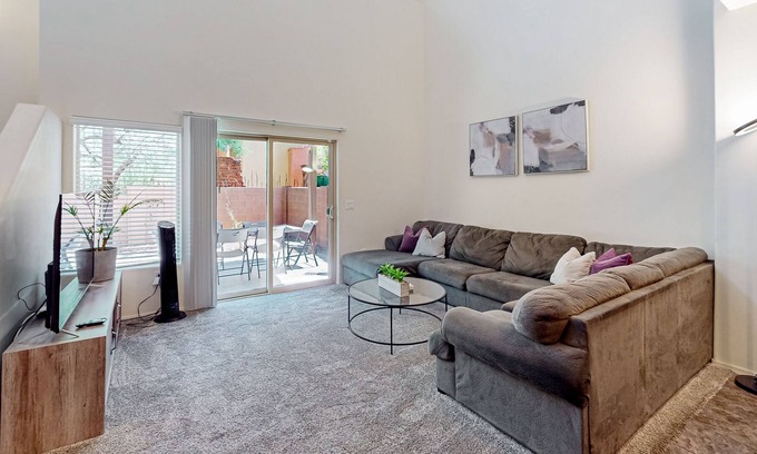 Limberlost Casa | 2-story townhome w/ shared pool, private grill & patio, attached garage