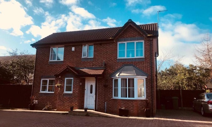 Winsford Casa | 2 The Mews