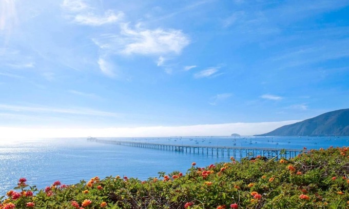 Avila Beach Hotel | 2-Unit Ocean Escape! Kitchen & Balcony | Outdoor Pool, Gym, Free Parking!
