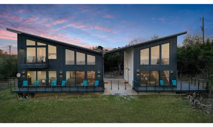 Dripping Springs Casa | 2 units for 1 price. Heart of TX hill country. Wedding capital Dripping Springs