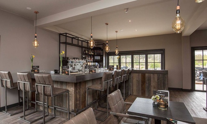 Municipality of Wassenaar Hotel | 2 Units | Rejuvenate in Soothing Haven w/Breakfast | Scheveningen Beach & Dunes