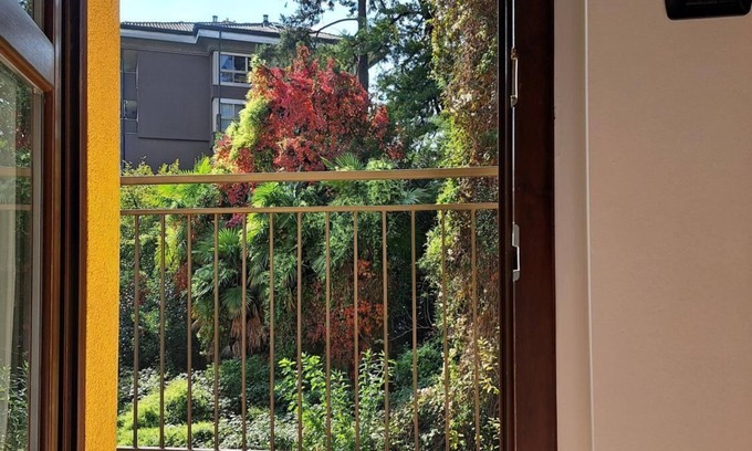 Luino Apartamento | Vrbo Property