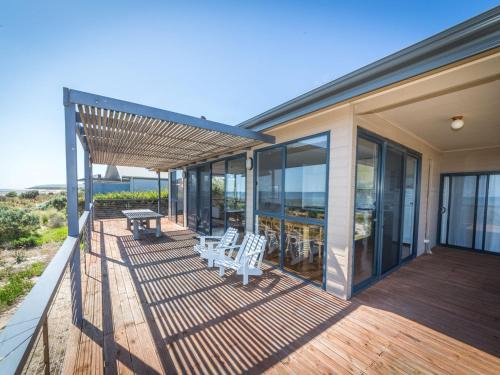 Normanville Casa | 20 Lady Bay Road