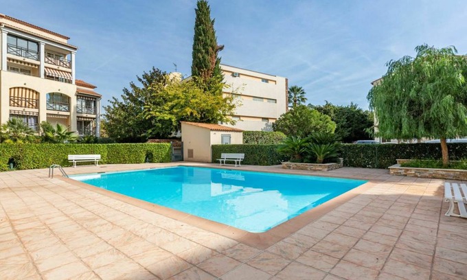 Sainte-Maxime City Centre Apartamento | 20 m² Apartamento ∙ 1 habitación ∙ 2 huéspedes