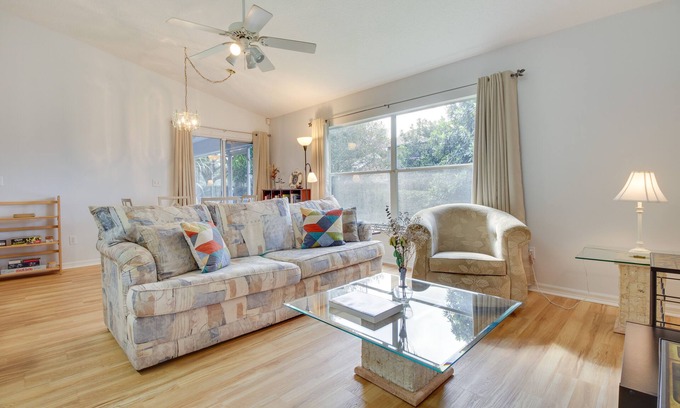 Minneola Condominio | 20 Mi to Disney: Condo w/ Pool Access in Clermont!