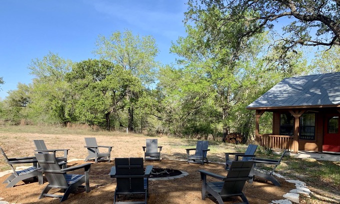 Floresville Casa | ¡Nuevo en el mercado! Compuesto de 3 Casas Gran F / REUNIONES FAMILIARES!