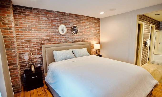 Chino Condominio | 20% OFF Monthly / Fully Furnished /Near School / Garage Parking / Safe Community
