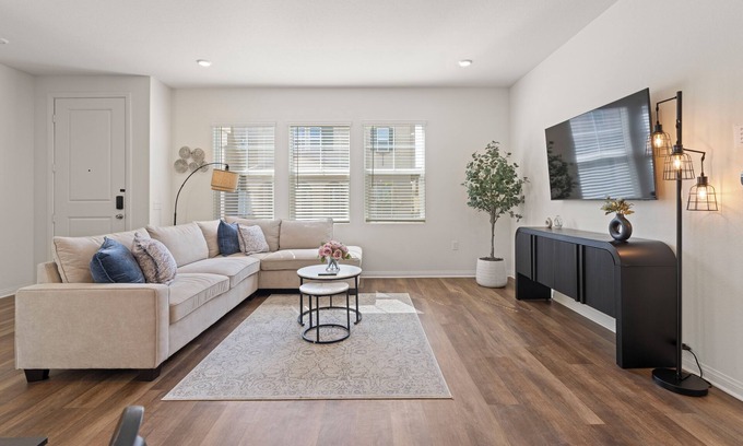 Chino Casa | 20% OFF Monthly New Designer Home w EV Charging