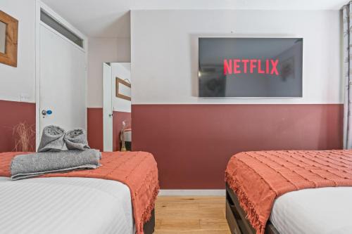 Chaucer Apartamento | 20 Percent Off Now-Cosy home steps to London Bridge&The Shard w Netflix&Parking-GeniusOffer-MobileOffer-Family-Contractors!