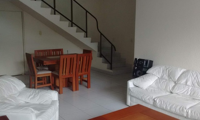 Ciudad Universitaria Apartamento | PentHouse de 200 m² cerca del centro comercial Perisur y Unam (Universidad)