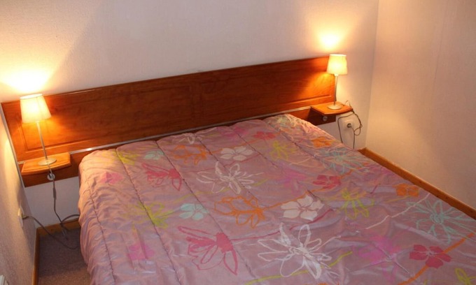 Saint-Etienne-en-Devoluy Apartamento | 200m from resort center, 4th floor, view mountain, balcony, tv, ski locker, 32m², Superdévoluy