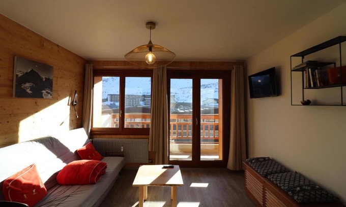 Les Almes Apartamento | 200m del centro estación, 4.o piso, balcón, tv, local para esquís, 33m², Tignes