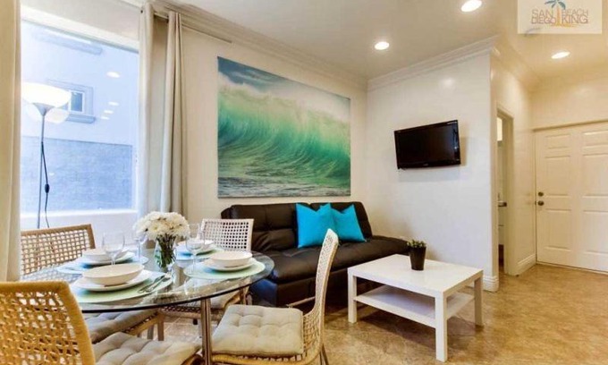 Mission Beach Casa | 201-Surf Stars Studio