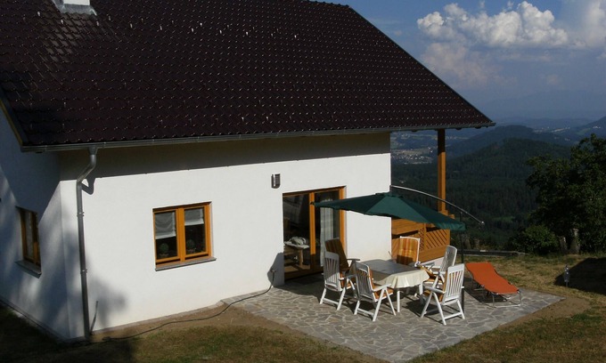 Himmelberg Casa | 2010 acabado, casa individual con vistas a la Karawanken