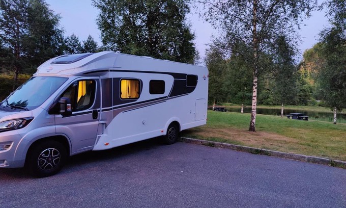 Sandnes Otro | 2022 Carrado T-447 Mobile Home Automatic