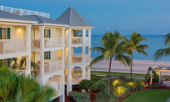 Key West Complejo | 2025 Fantasy Fest Hyatt Windward Pointe, Key West 2-Bdrm Condo Oct 23-26, 2025