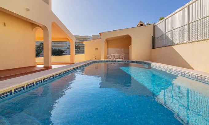 Castelo Casa | 204 m² Casa ∙ 4 habitaciones ∙ 8 personas