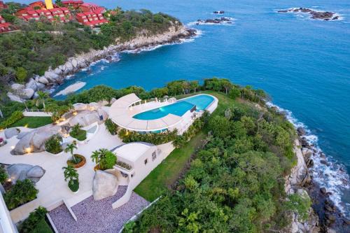 Santa María Huatulco Casa | 2055 - Cosmo 8A2