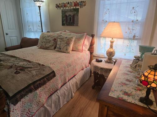 Lynchburg Casa | 2066 Hawkins Mill Road