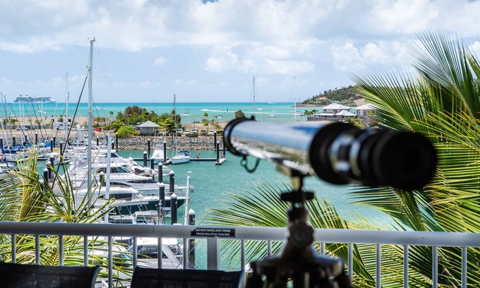 Airlie Beach Apartamento | 20° S at the Marina